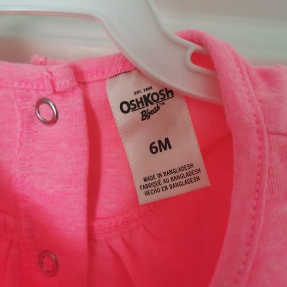 5/$10 Oshkosh B'gosh short sleeve onesie a size 6 m - Picture 4 of 6